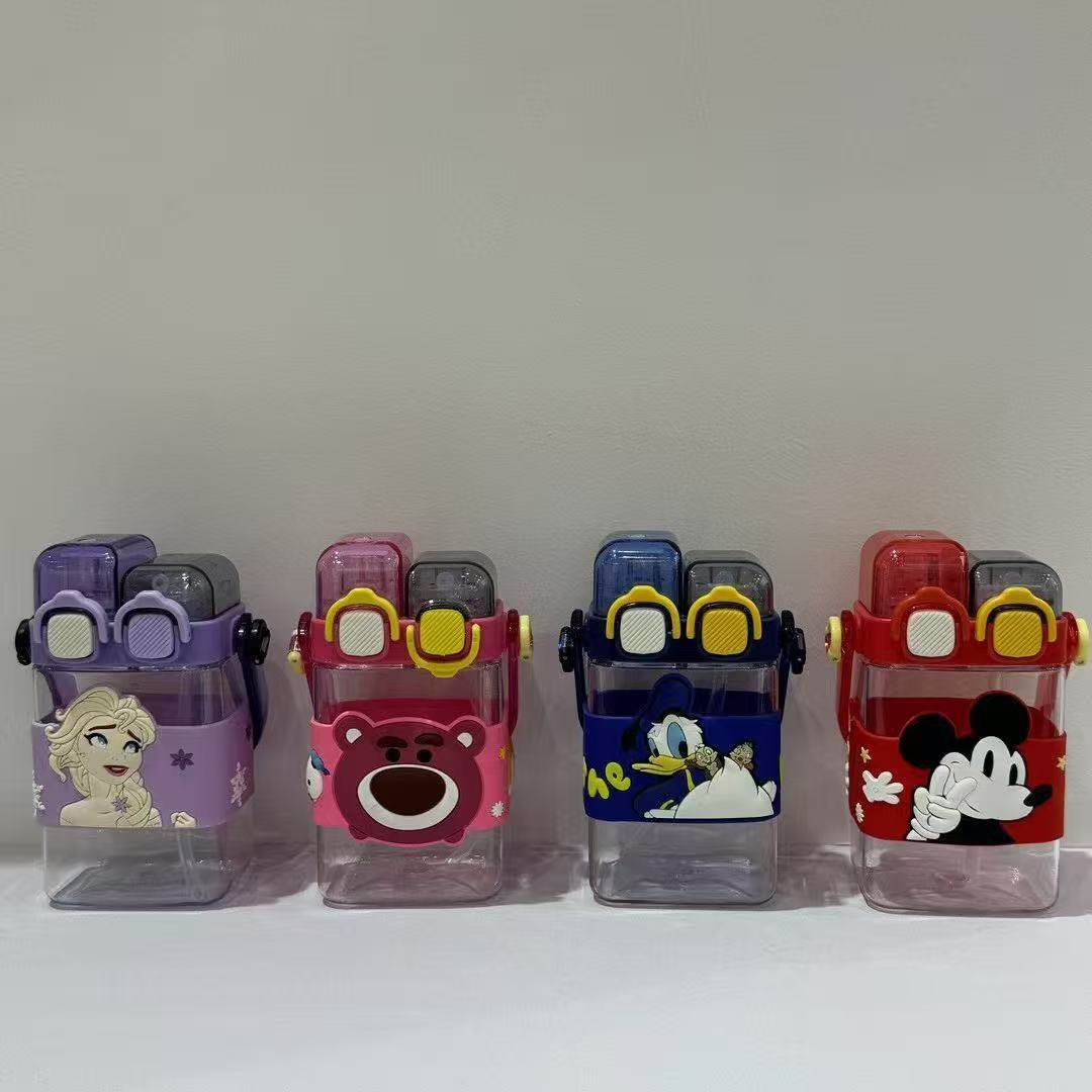 Condiment shaker (14)